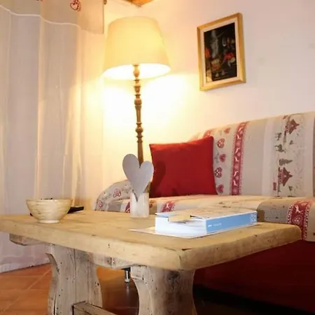 Appartamento Chalet Lo Queur Di Mont Blanc